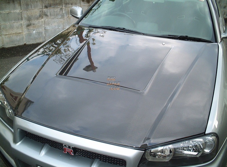 Carshop F1 Bonnet Full Carbon Plain Weave with Washer Hole & Rain Duct Cover - BNR34