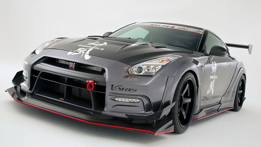 Varis GT Wing with Mount Bracket - GT-R R35