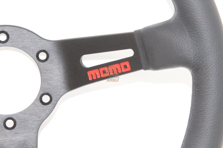 MOMO Full Speed Steering Wheel 328mm - Red - RHDJapan