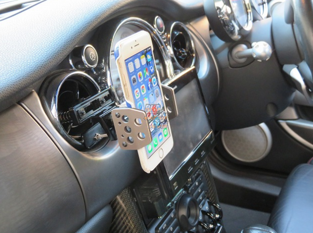Zoom Engineering Smartphone Holder Large Type - Silver