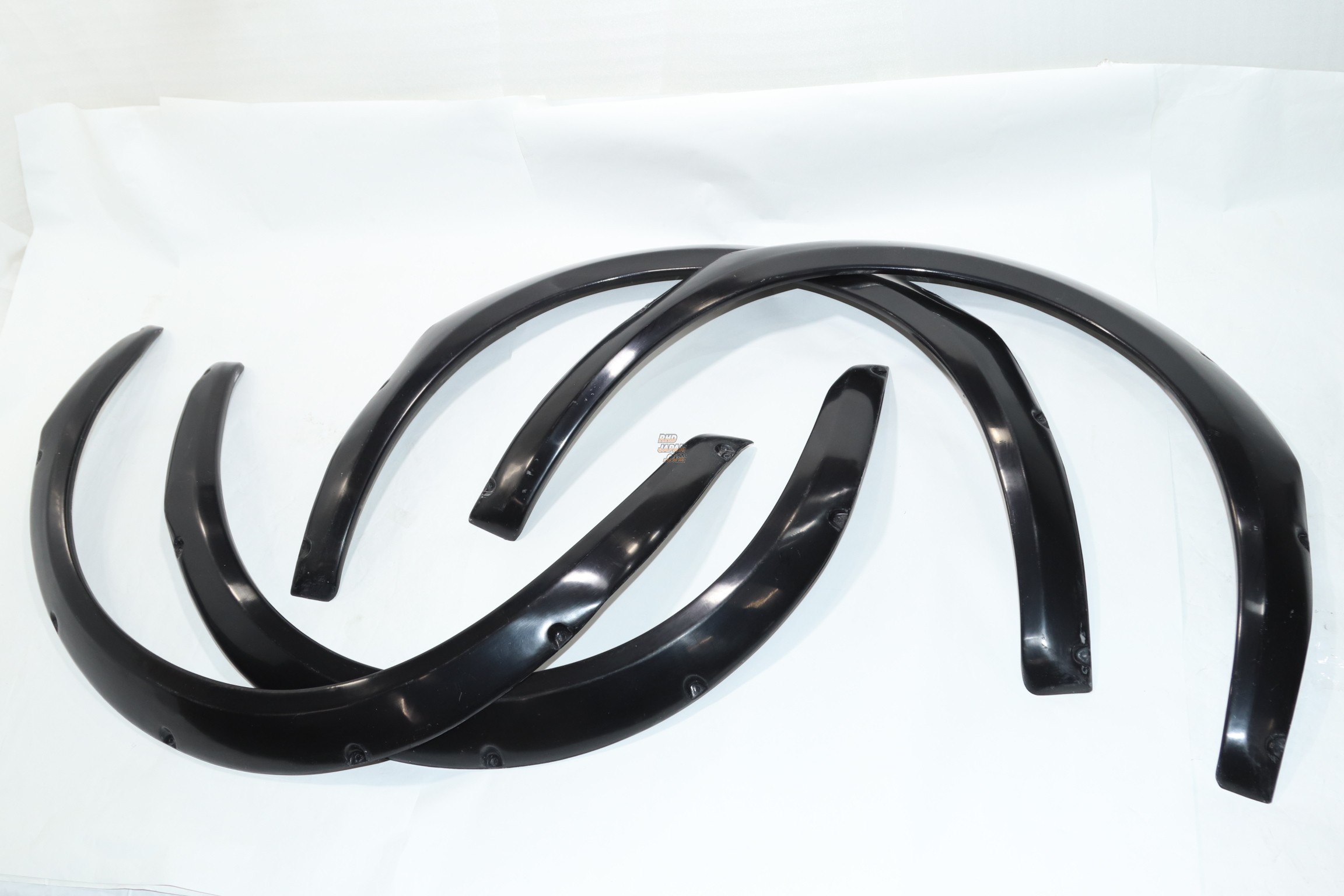 Restored Over Fenders GT-R Type FRP 2-Door - KPGC110 KGC110 GC110