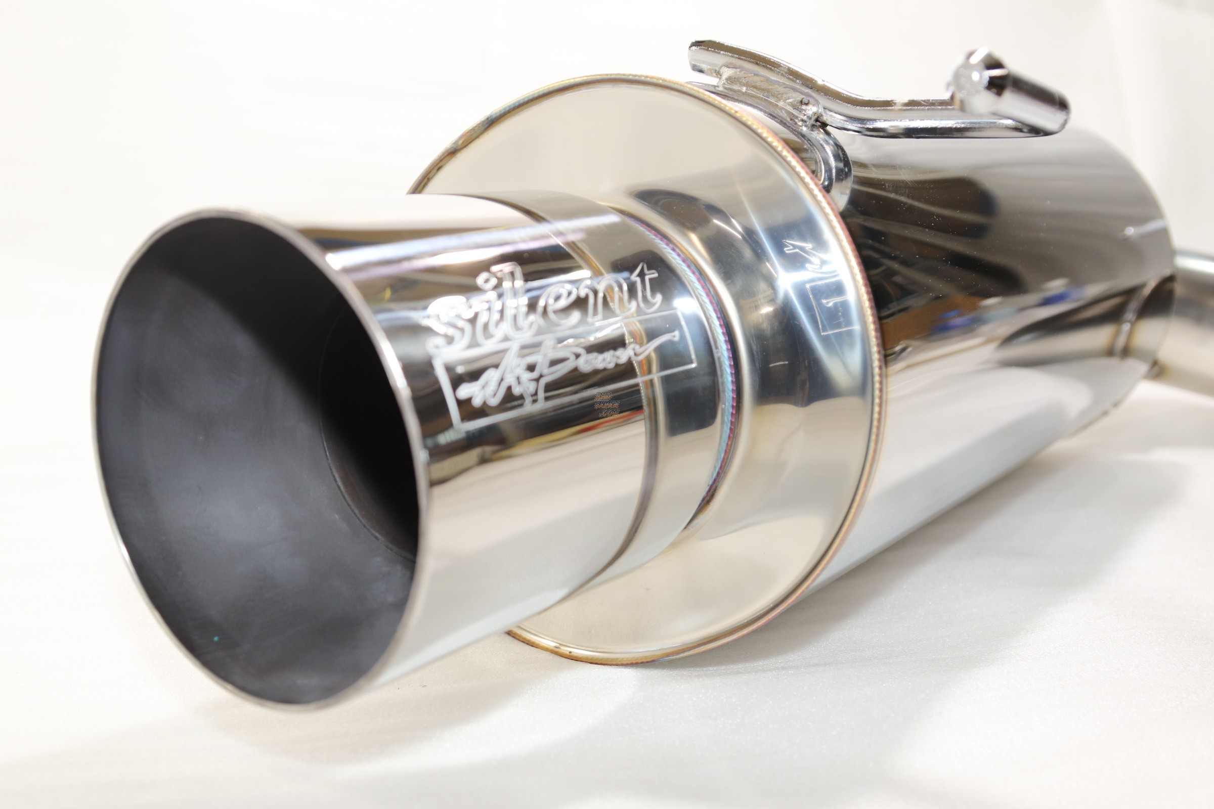 l700ミラ　HKS silent Hi-Power HKS Silent Hi-Power Exhaust System - BNR34 - RHDJapan