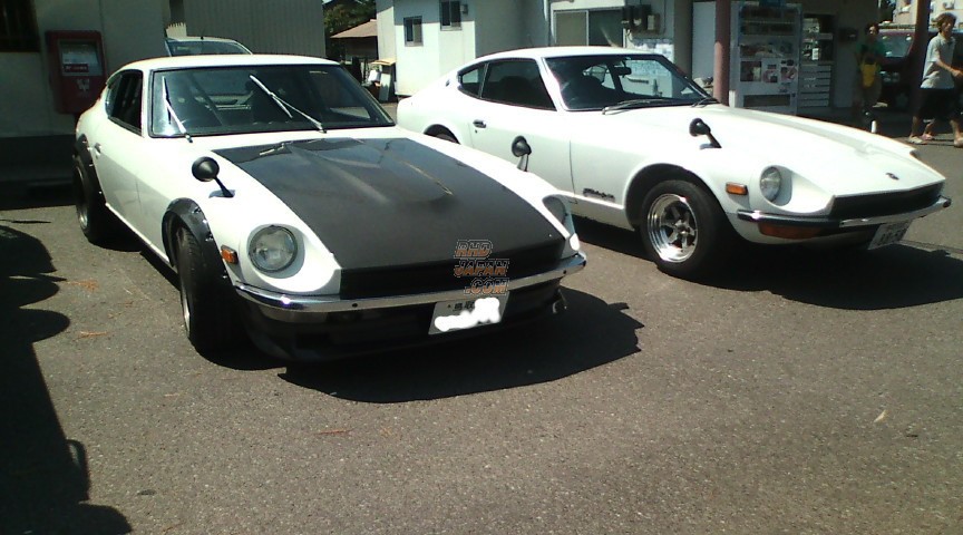 Restored Carbon Door Set Plain Weave Full Carbon Fiber - Fairlady Z S30 240Z 260Z