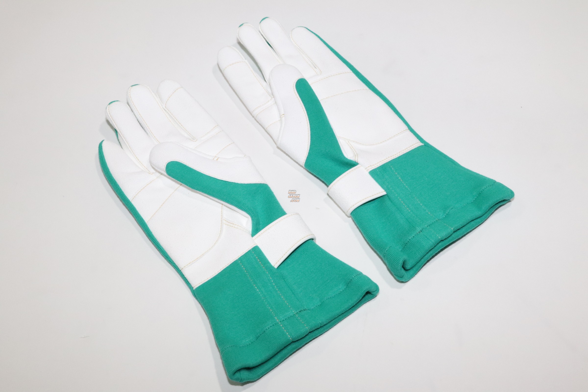 Uras Racing Gloves Green - Medium - RHDJapan