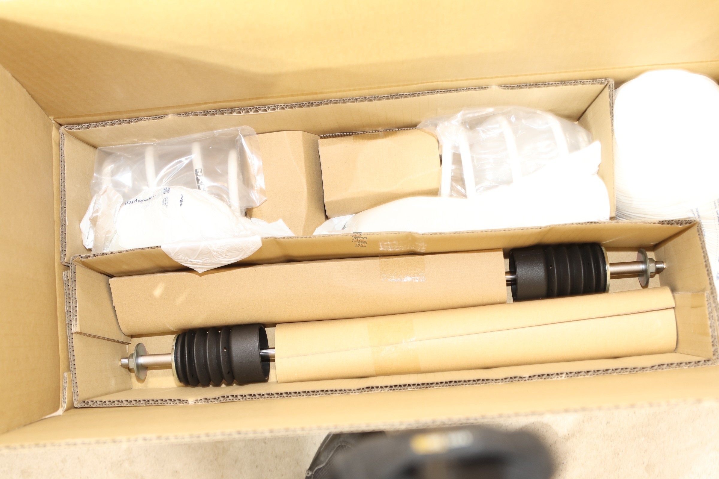 HKS Coilover Suspension Full Kit Hipermax S - Swift Sport HKS Coilover Suspension Full Kit Hipermax S - Swift Sport