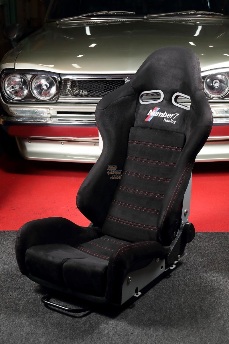 Number 7 SemiBucket Seat Carbon Fiber Medium Size RHDJapan