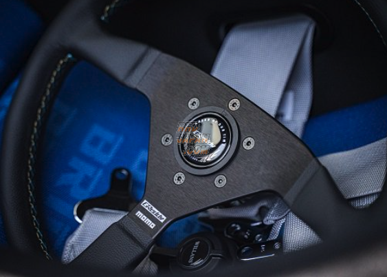 Trust GReddy × MOMO コラボ ステアリングホイール GReddy TRUST