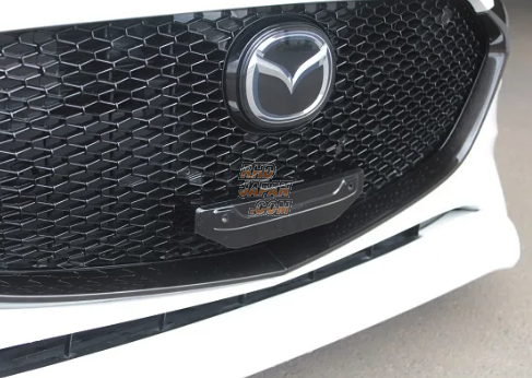 GARAGE VARY ナンバーステー　MAZDA3ファストバック GARAGE VARY ナンバーステー のパーツレビュー | MAZDA3