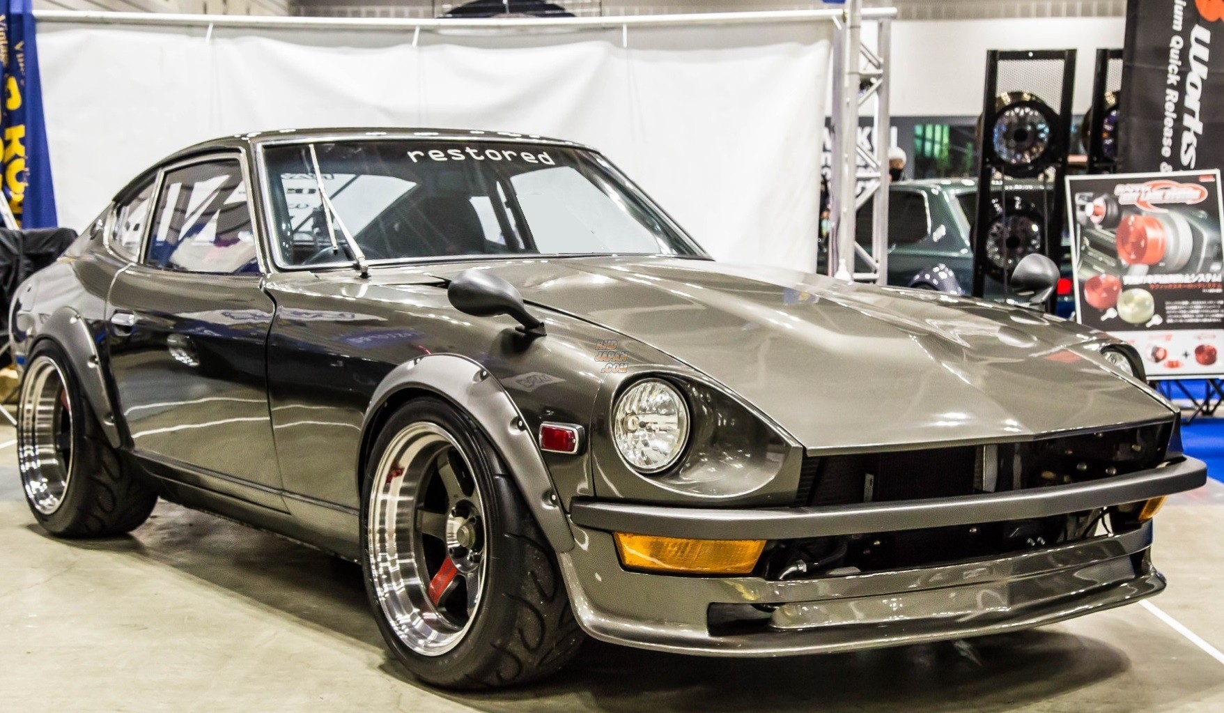 Restored Over Fender Set FRP - Fairlady Z S30
