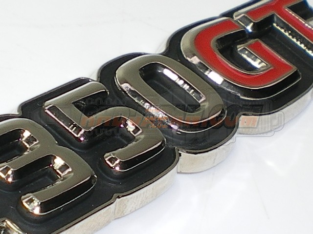 Nissan Skyline 350GT Emblem Keyring