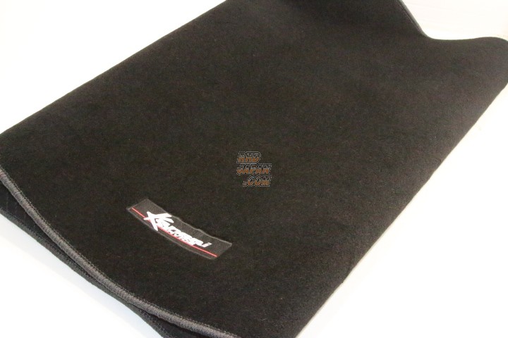Kansai Service Trunk Mat Red Stitch - BNR32