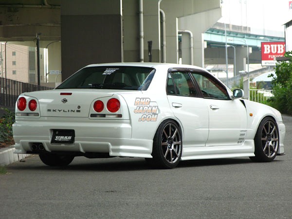 URAS Type-R Side Step Set - R34 4 Door - RHDJapan