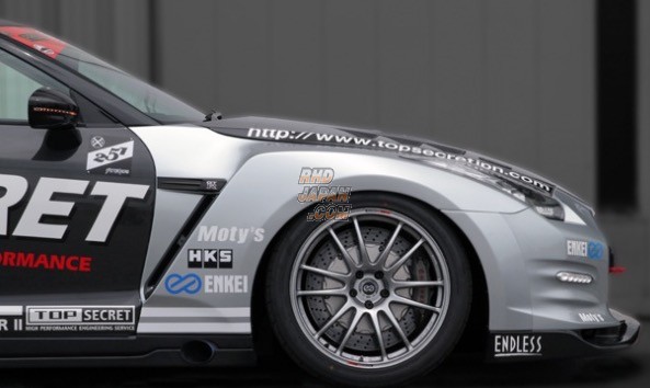 Top Secret Front Wide Fender Set FRP Type 2 - GT-R R35 MY11~ Bumper