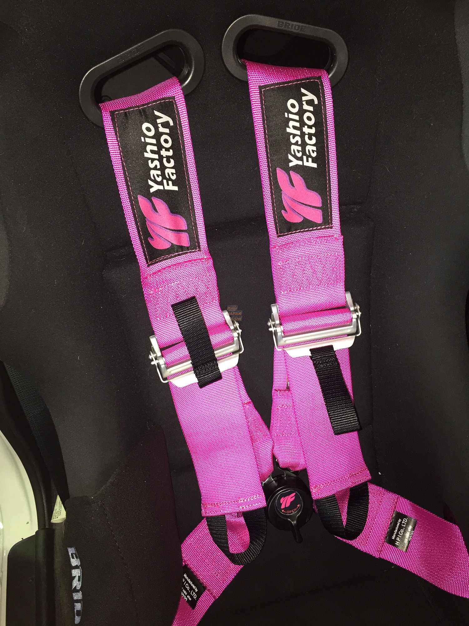 Yashio Factory 6-Point Seat Belt Harness - Non HANS