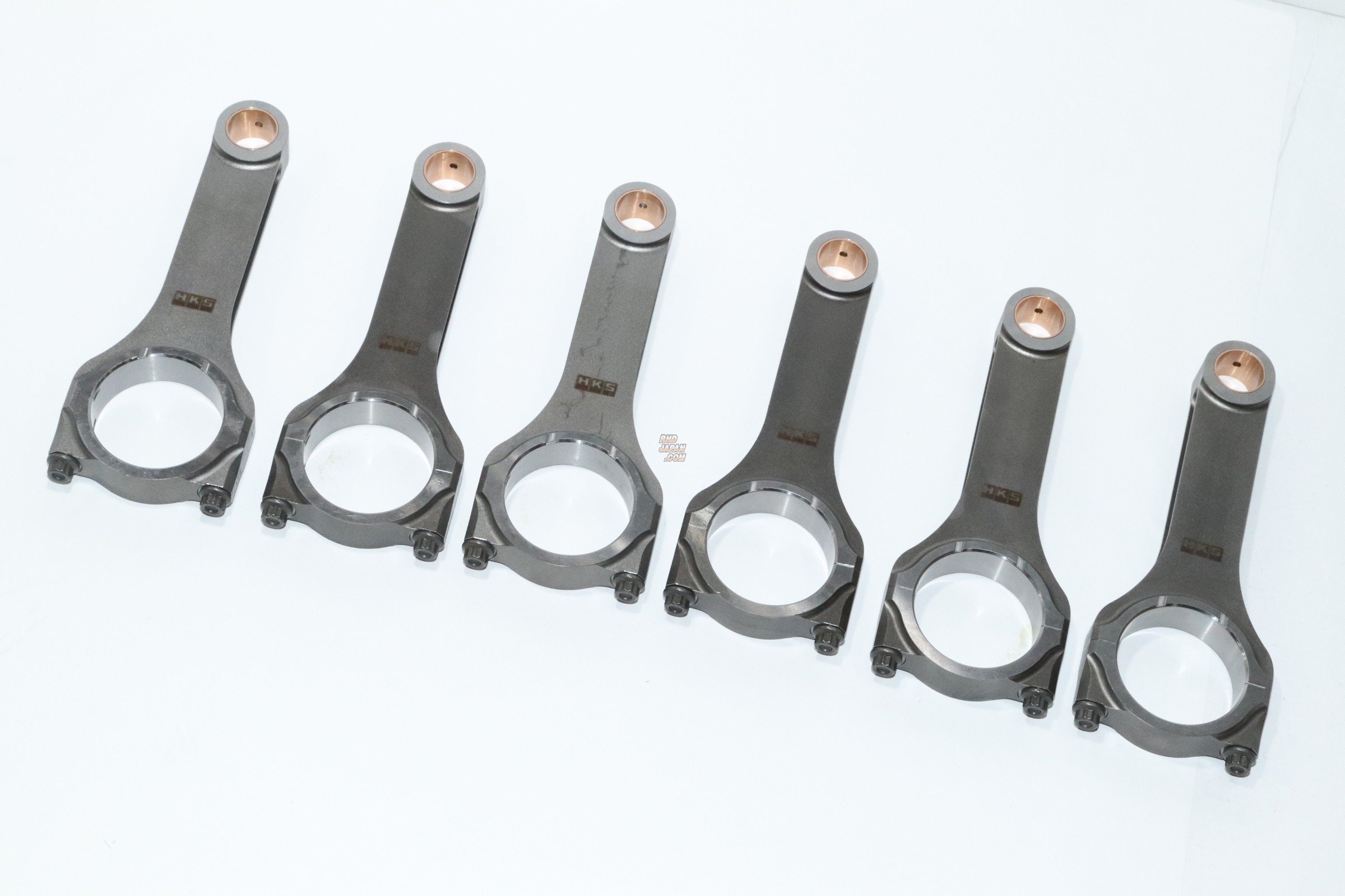 HKS Forged Piston Kit and Connection Rod Set Step 2 - R35