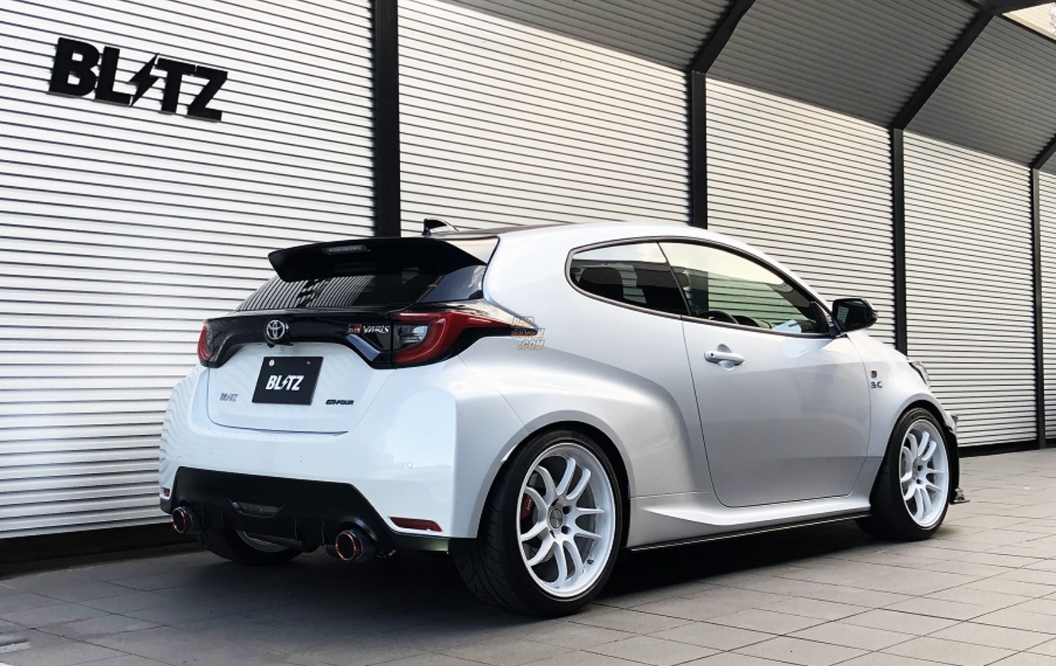 Blitz Nur-Spec Custom Edition Nur-CE Carbon Red Muffler