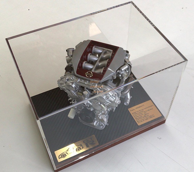 Kusaka Engineering 1/6 Scale Model Engine Red - VR38DETT from MY11