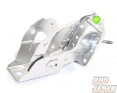 Nismo Strengthened Clutch Pedal Bracket - R32