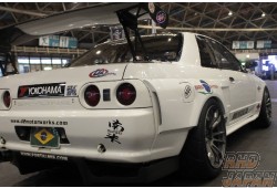 Shorin Rear Wide Fender Set FRP - GT-R BNR32