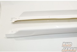 Garage Vary Side Step Set FRP - GR Yaris GXPA16