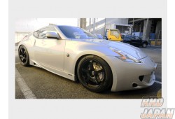 Central 20 Z-Sport Side Border - Z34