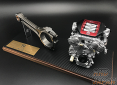 Kusaka Engineering 1/6 Scale Model Engine - VR38DETT with Connecting Rod Takumi Nismo Model Top Standard Acrylic Case