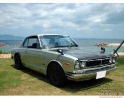 Restored Full Carbon Fiber Bonnet - Hakosuka GC10